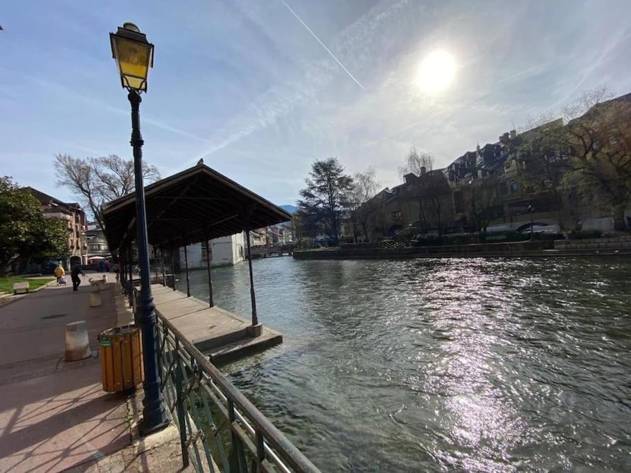 Quai Des Cordeliers, Balcon Et Vieille Ville Annecy Zewnętrze zdjęcie