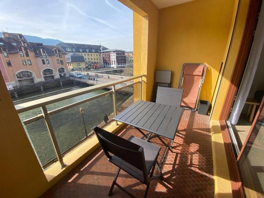 Quai Des Cordeliers, Balcon Et Vieille Ville Annecy Zewnętrze zdjęcie